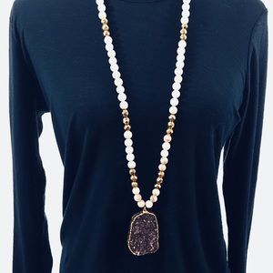 Stunning long Druzy necklace